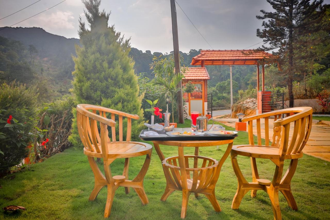 מדיקרי Hill Crest Resort - Coorg מראה חיצוני תמונה