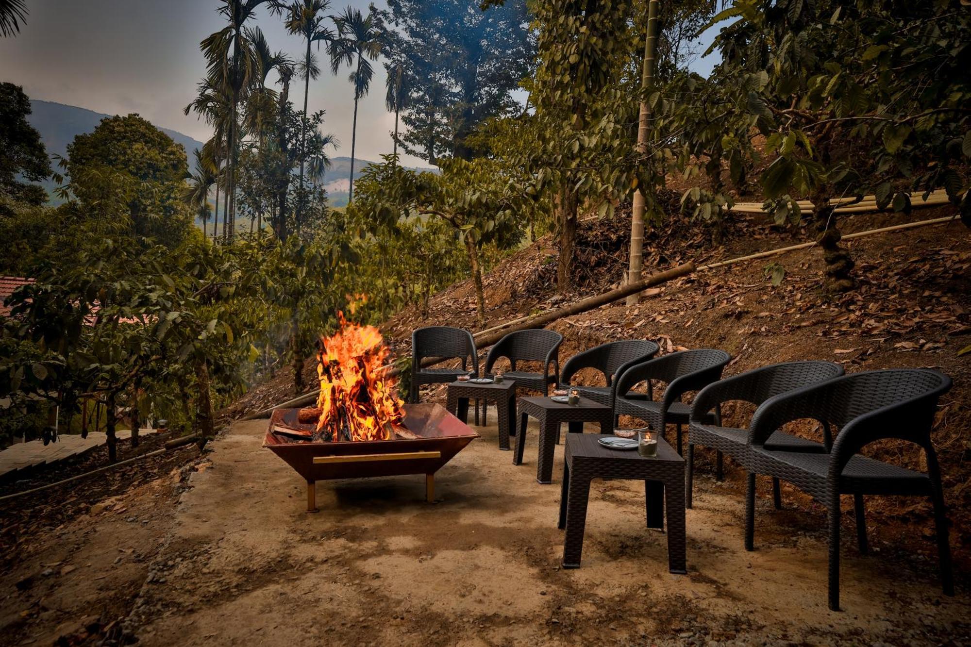 מדיקרי Hill Crest Resort - Coorg מראה חיצוני תמונה