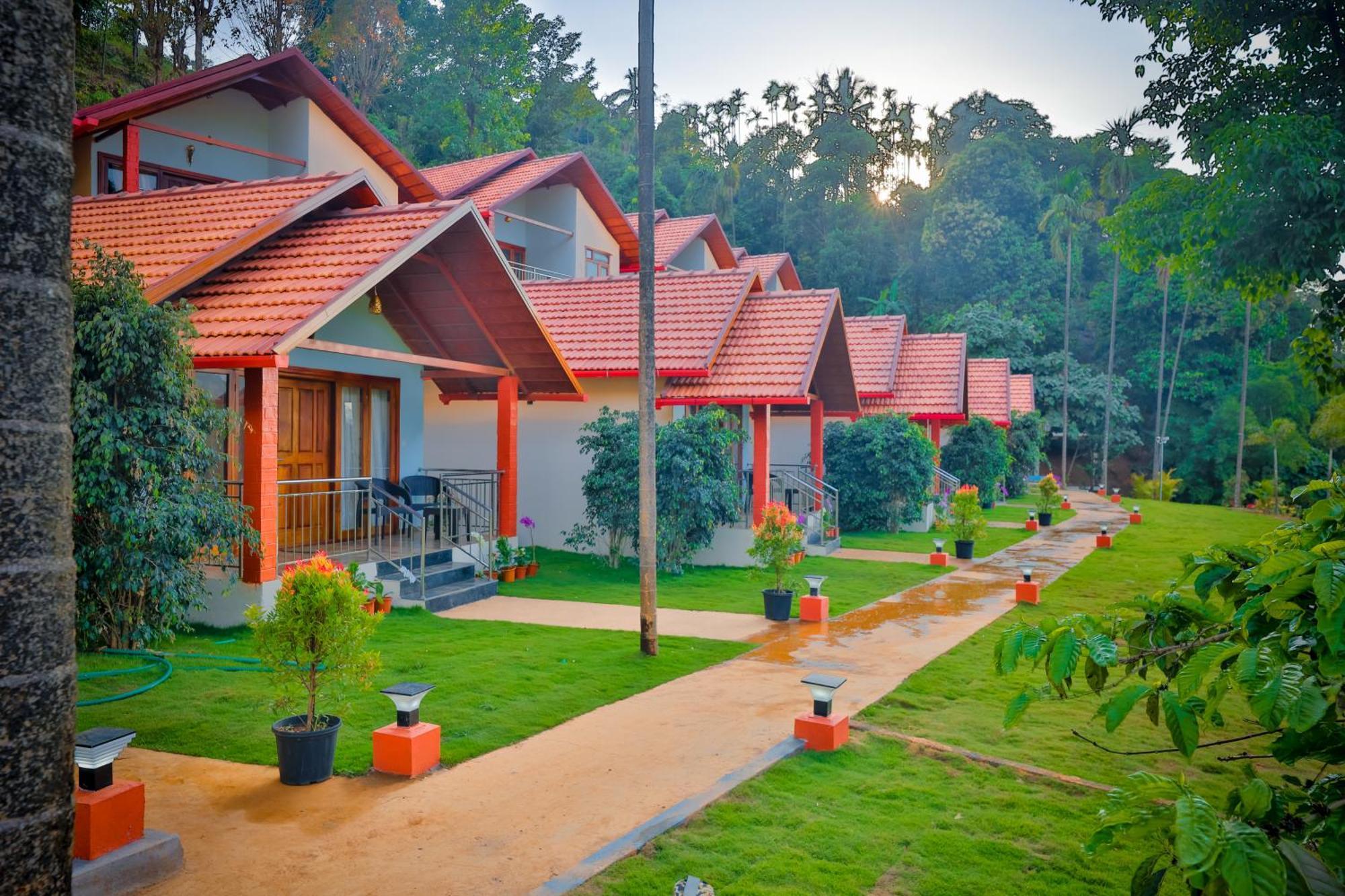 מדיקרי Hill Crest Resort - Coorg מראה חיצוני תמונה